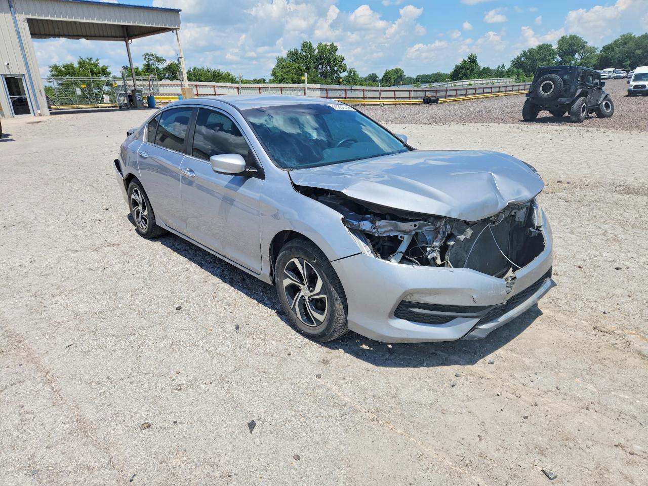 2017 Honda Accord Lx - Фото 4