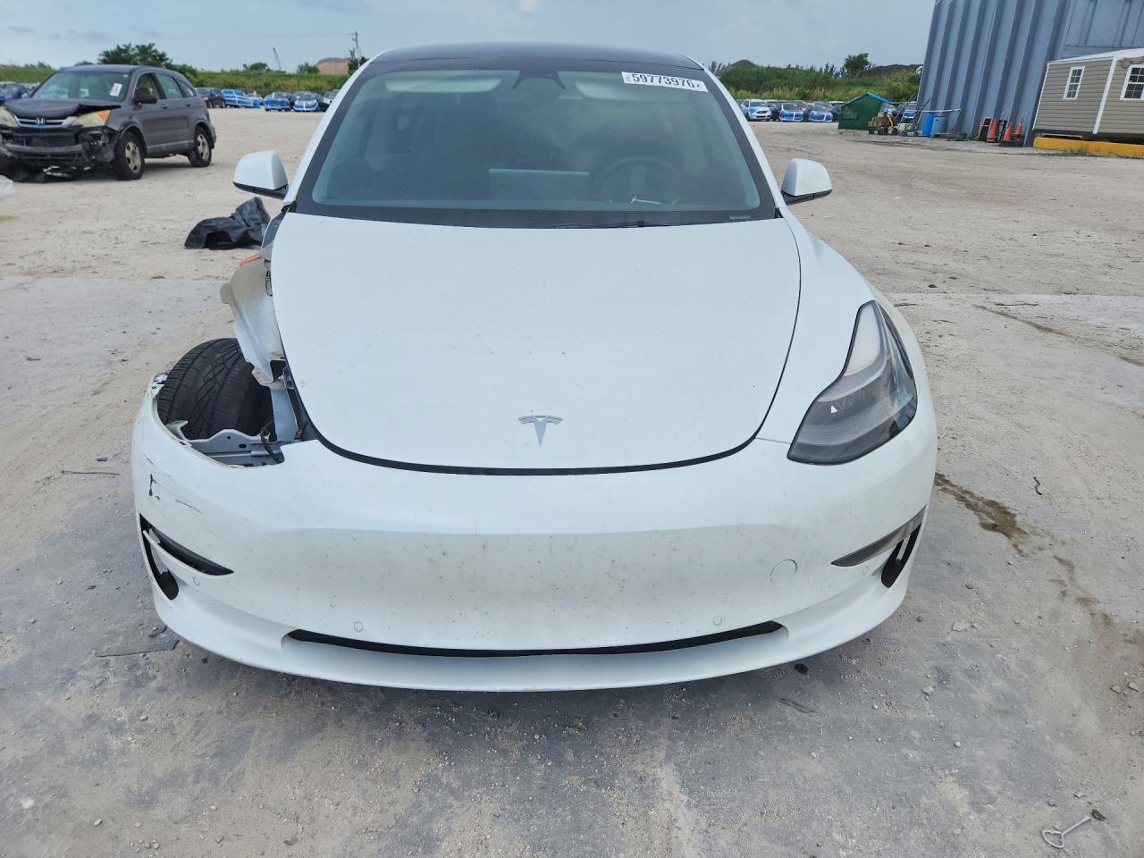 2021 Tesla Model 3 - Фото 5