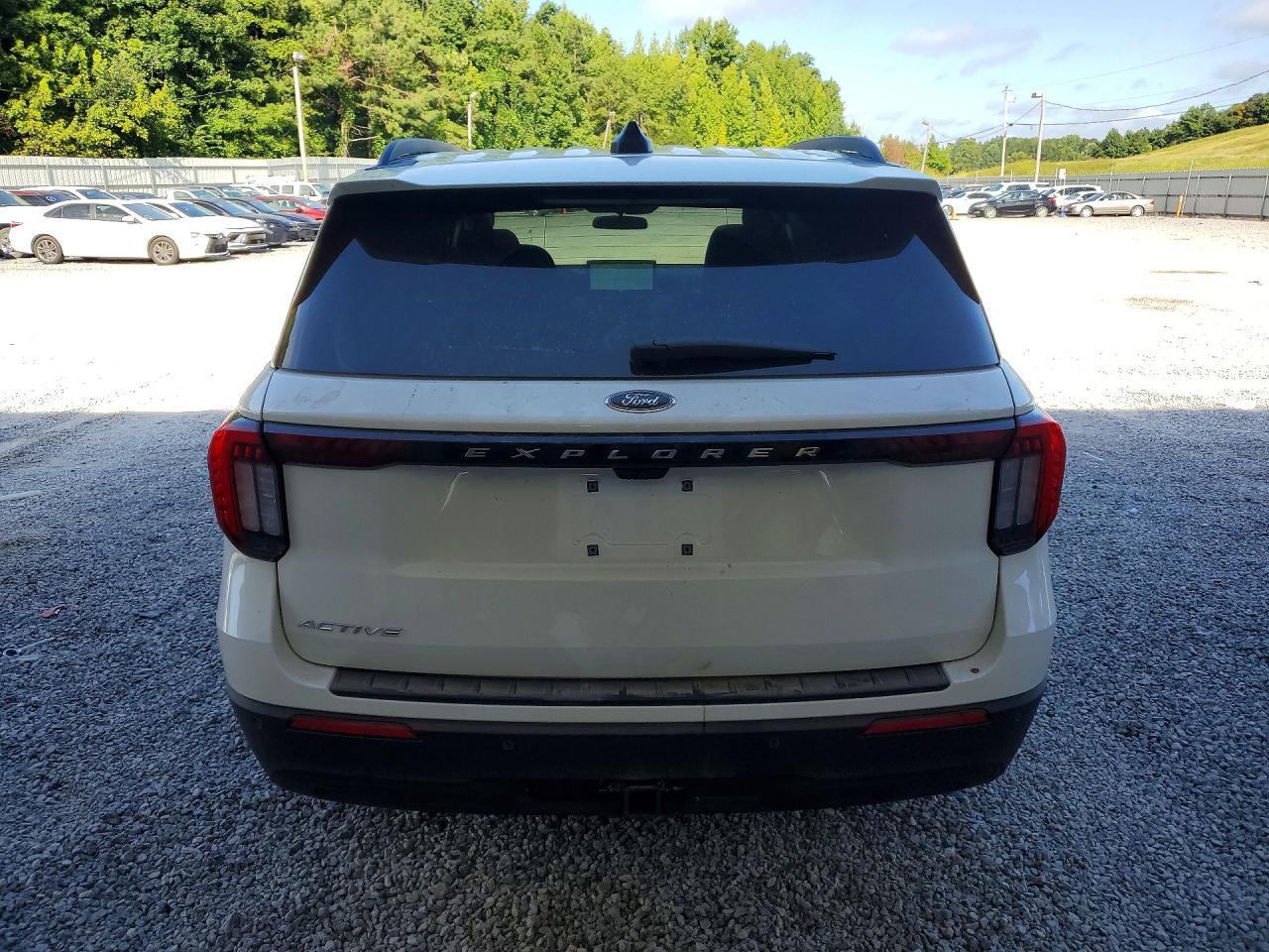 2026 Ford Explorer Active - Фото 6
