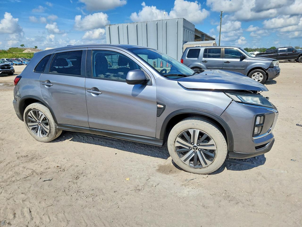 2024 Mitsubishi Outlander Sport S/Se - Image 4