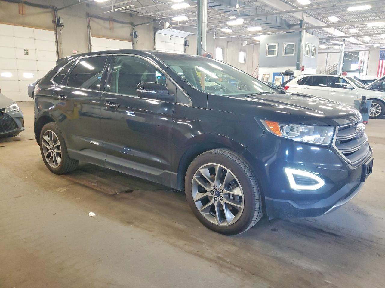 2018 Ford Edge Titanium - Фото 4