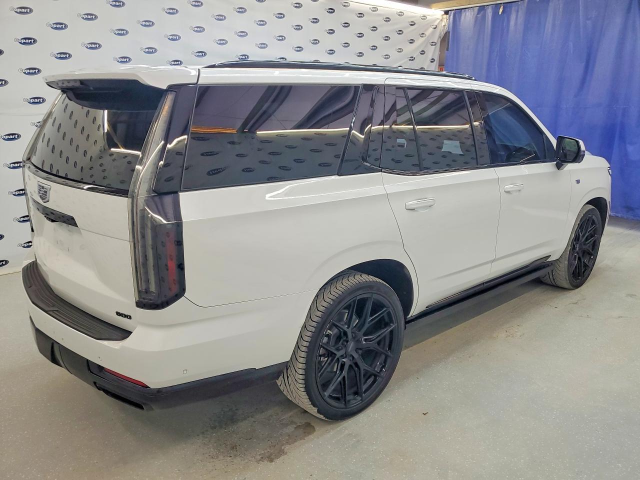 2025 Cadillac Escalade Sport - Фото 3