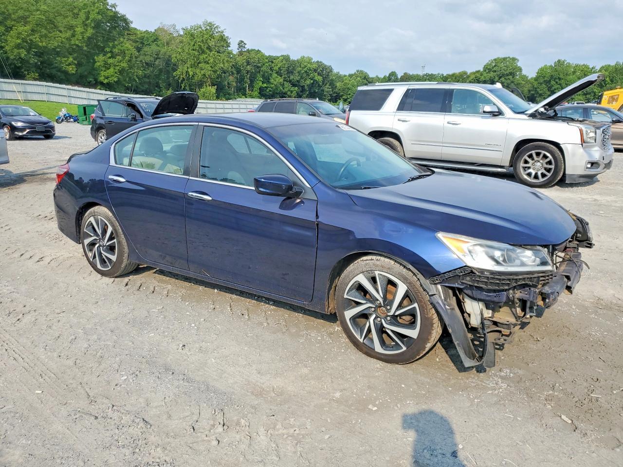 2016 Honda Accord Lx - Image 4