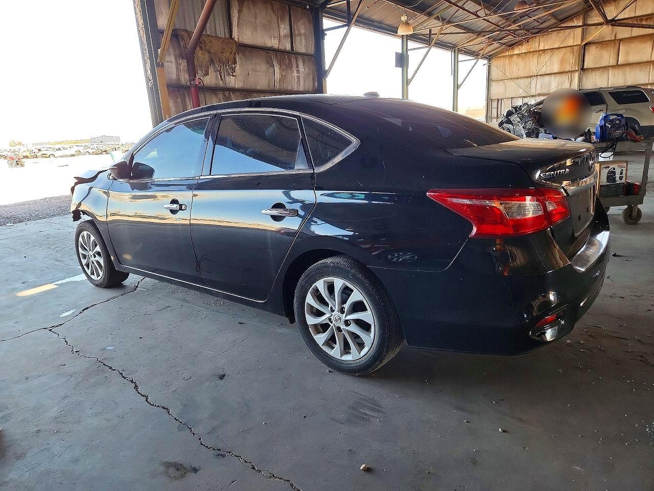 2019 Nissan Sentra Sv - Image 2