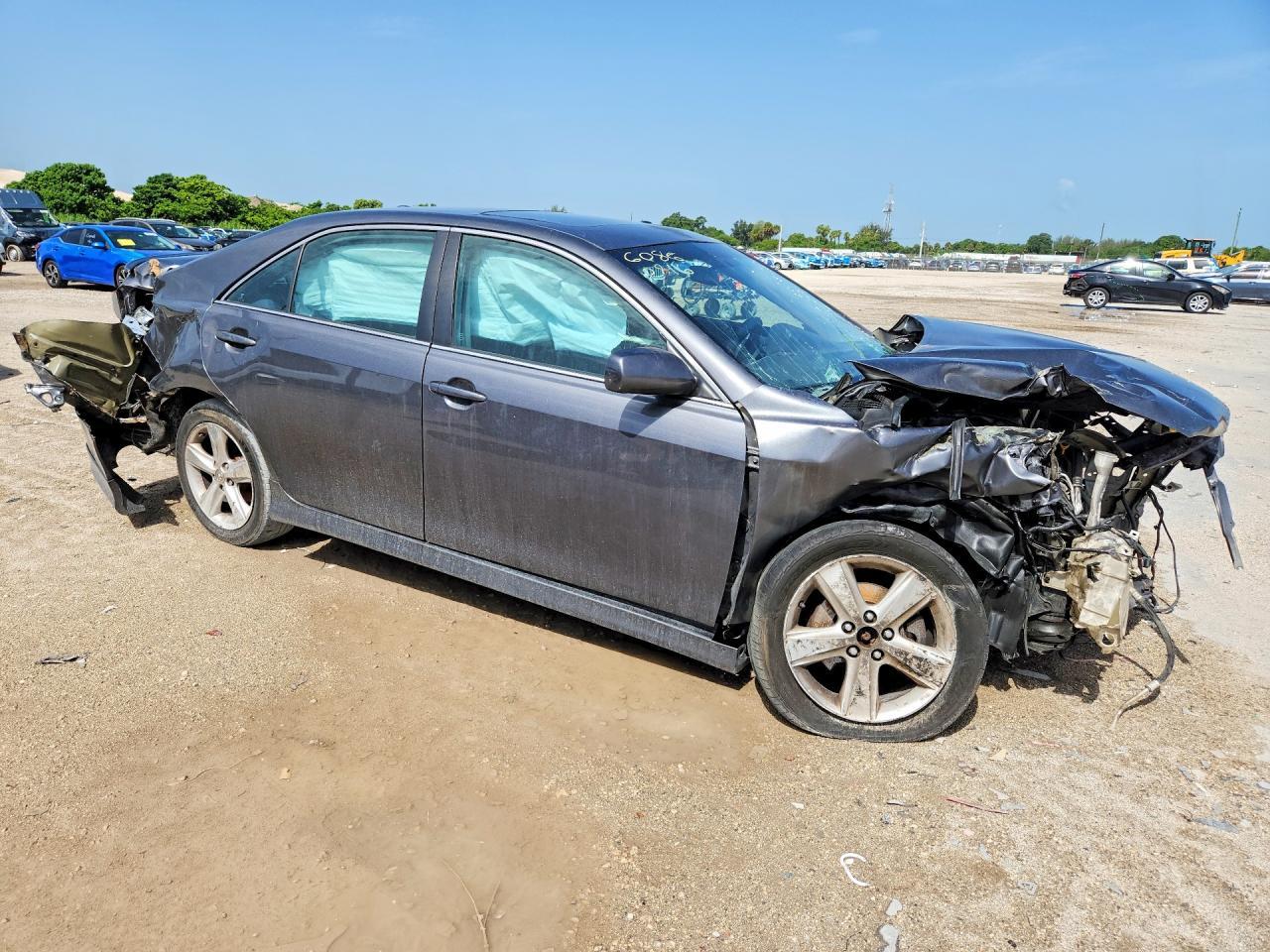 2011 Toyota Camry Se - Image 4