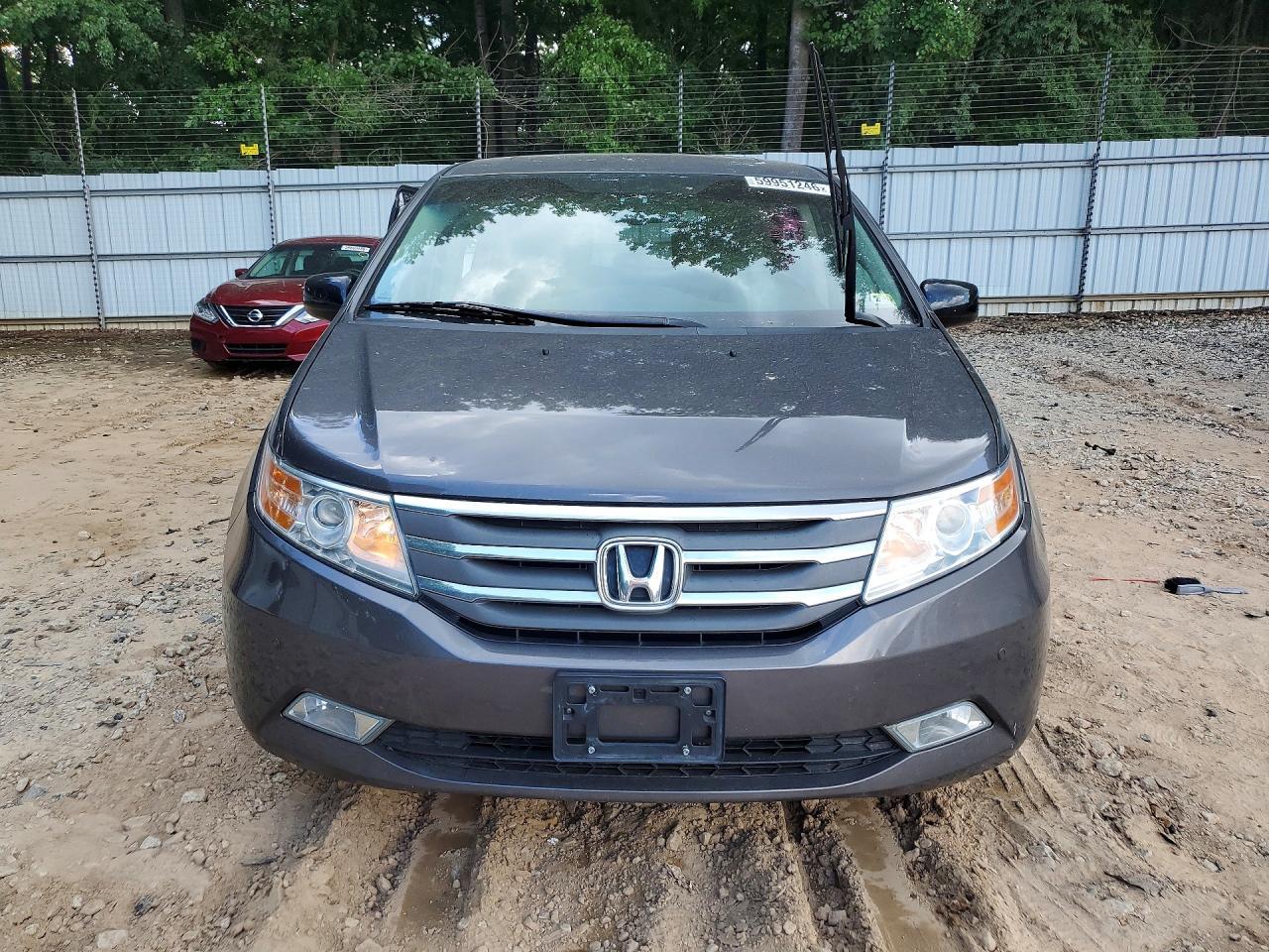 2012 Honda Odyssey Touring - Image 5