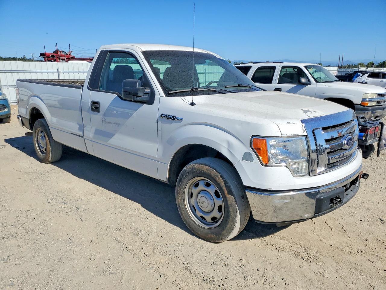 2012 Ford F150 - Image 4