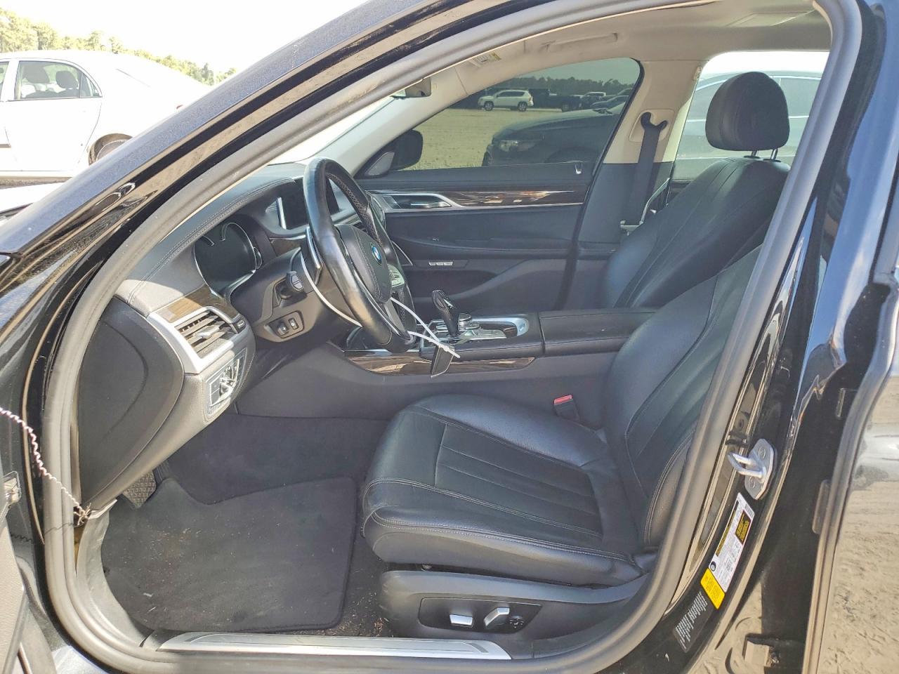2018 BMW 740 I - Image 7