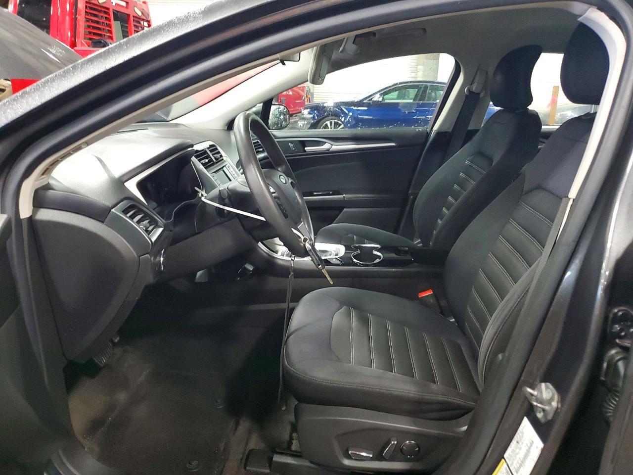 2015 Ford Fusion Se - Фото 7