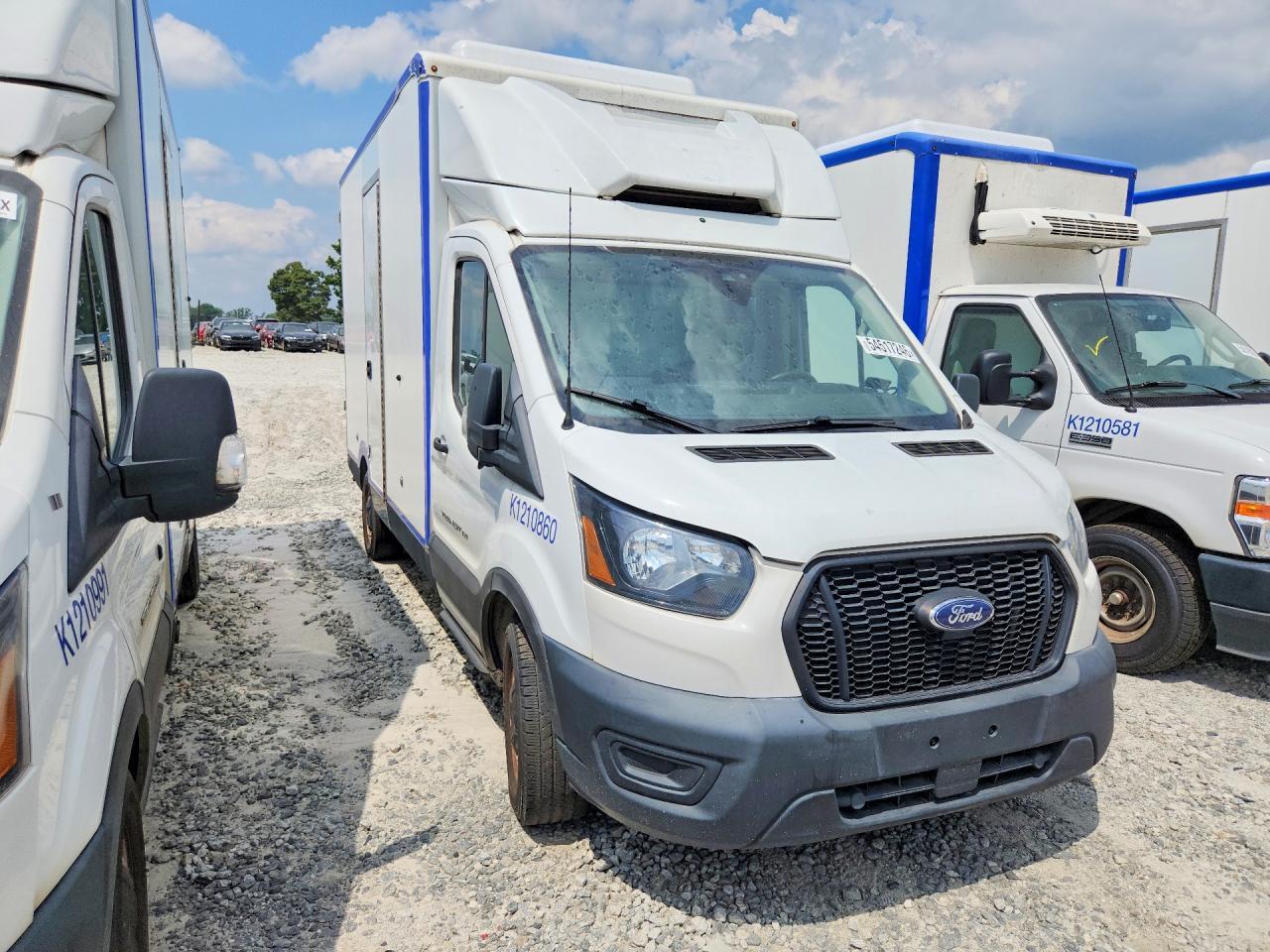 2021 Ford Transit Delivery Truck - Image 4