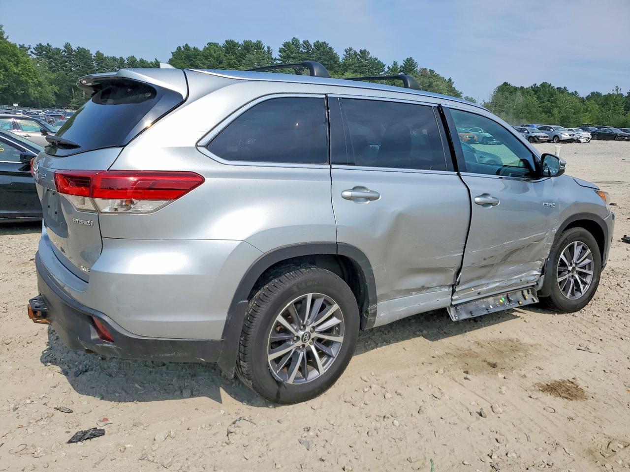 2018 Toyota Highlander Hybrid Xle - Фото 3