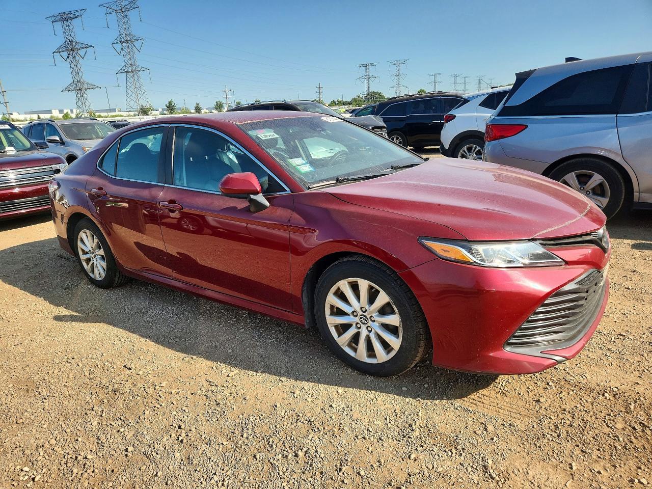 2018 Toyota Camry Le - Image 4