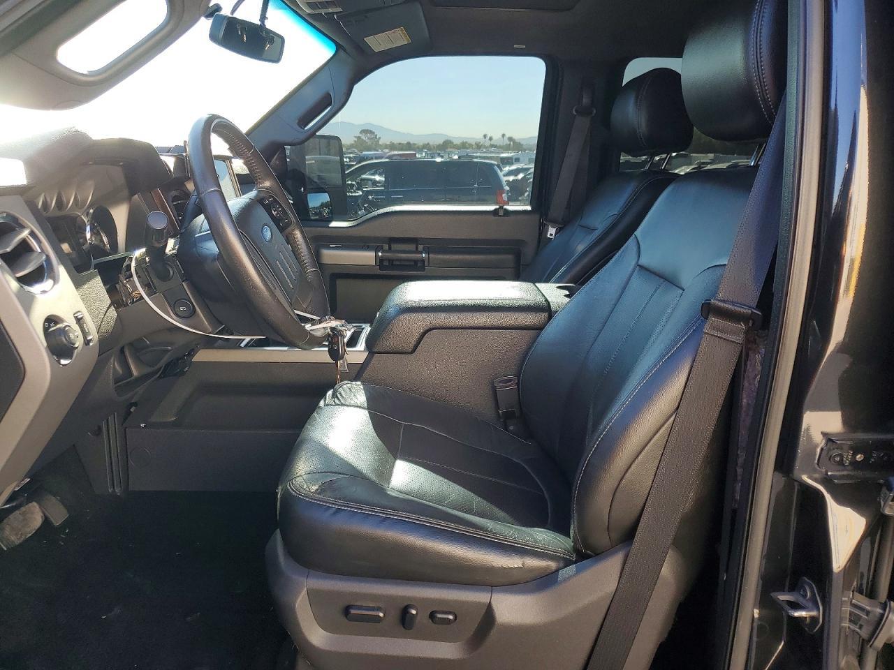 2014 Ford F250 Super Duty - Image 7