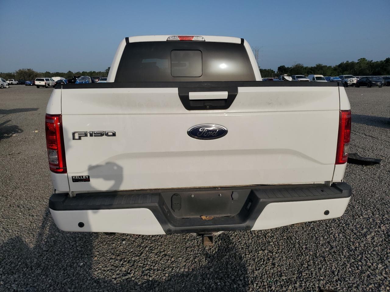 2017 Ford F150 Supercrew - Фото 6
