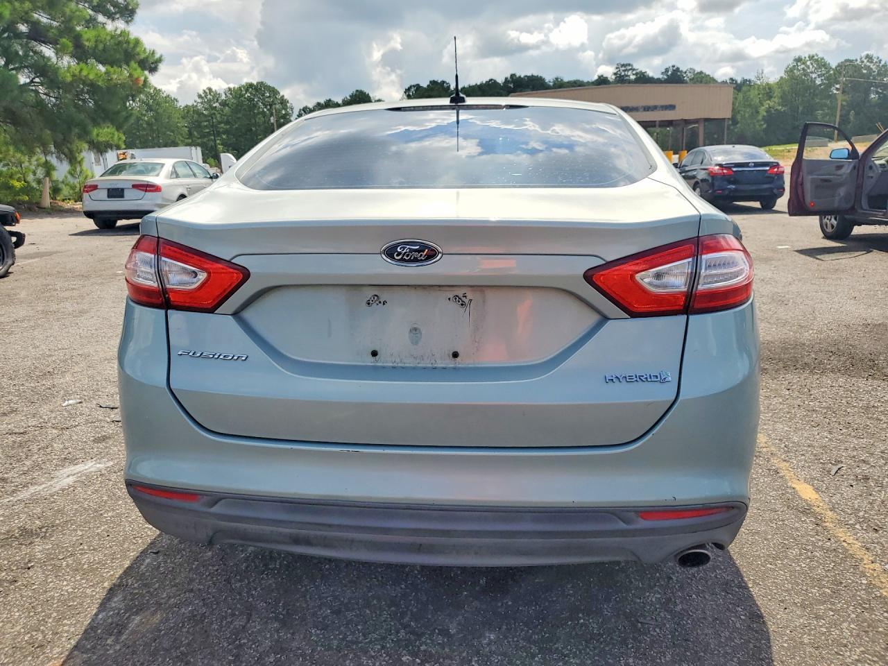 2014 Ford Fusion S Hybrid - Фото 6