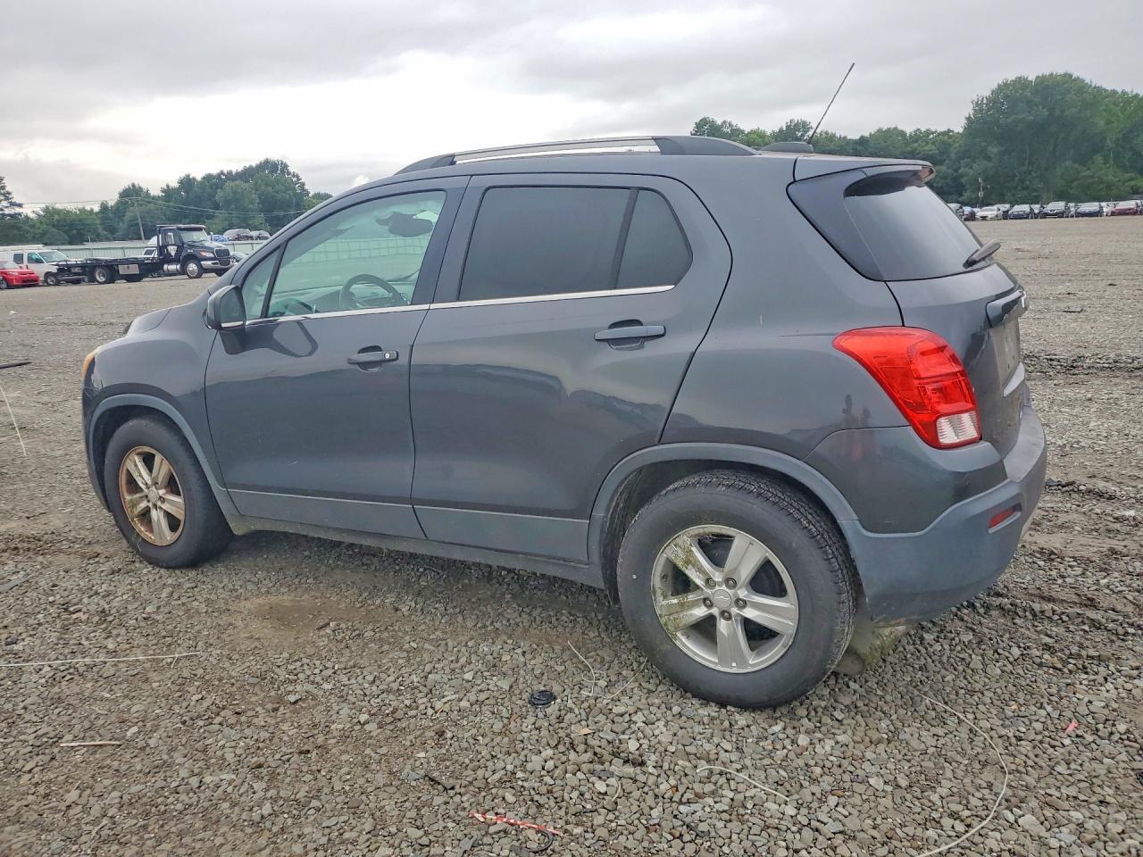 2016 Chevrolet Trax 1Lt - Image 2