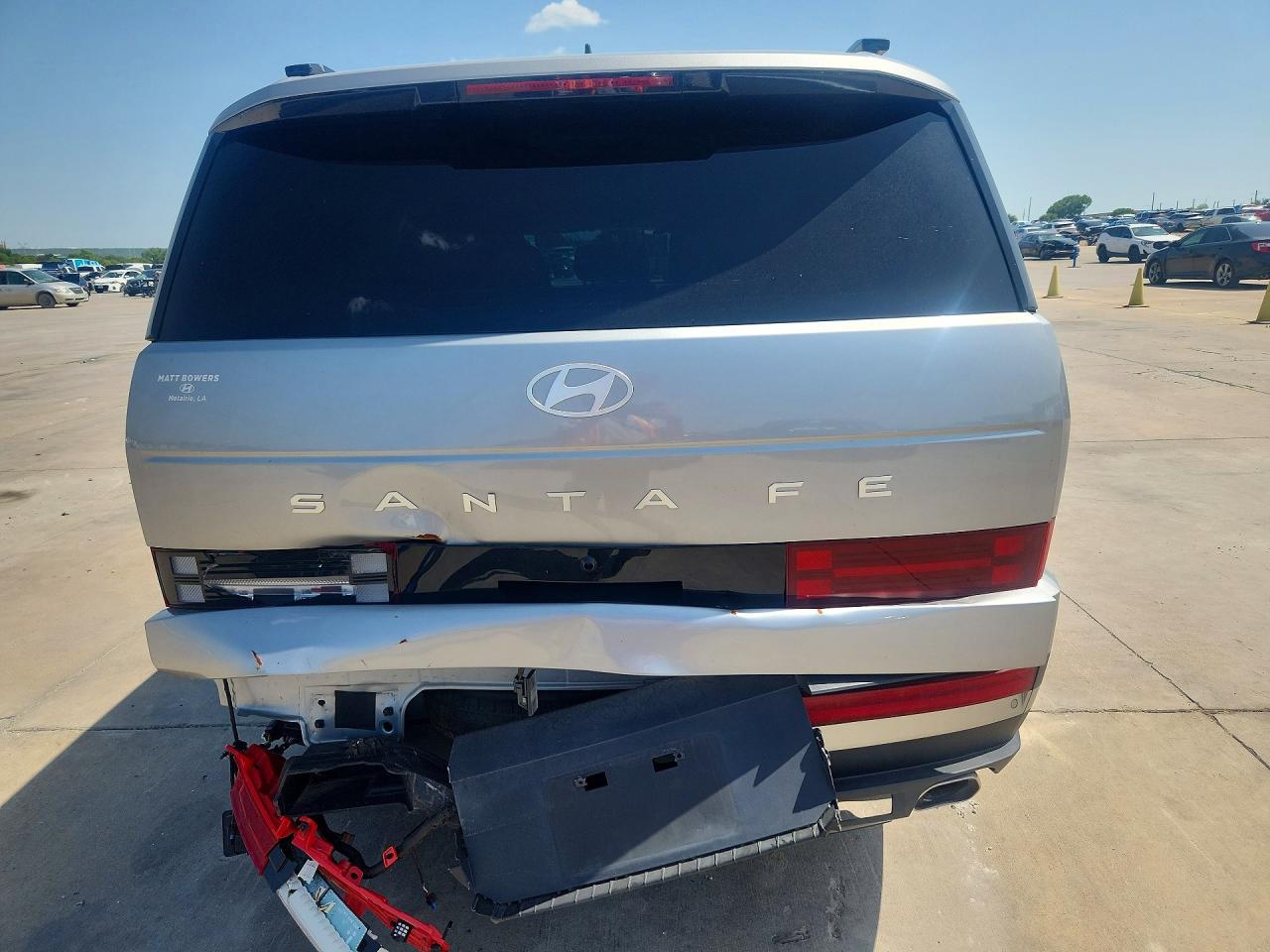 2025 Hyundai Santa Fe Limited - Image 6