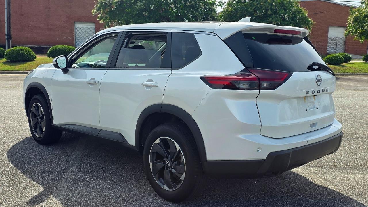 2025 Nissan Rogue Sv - Фото 3