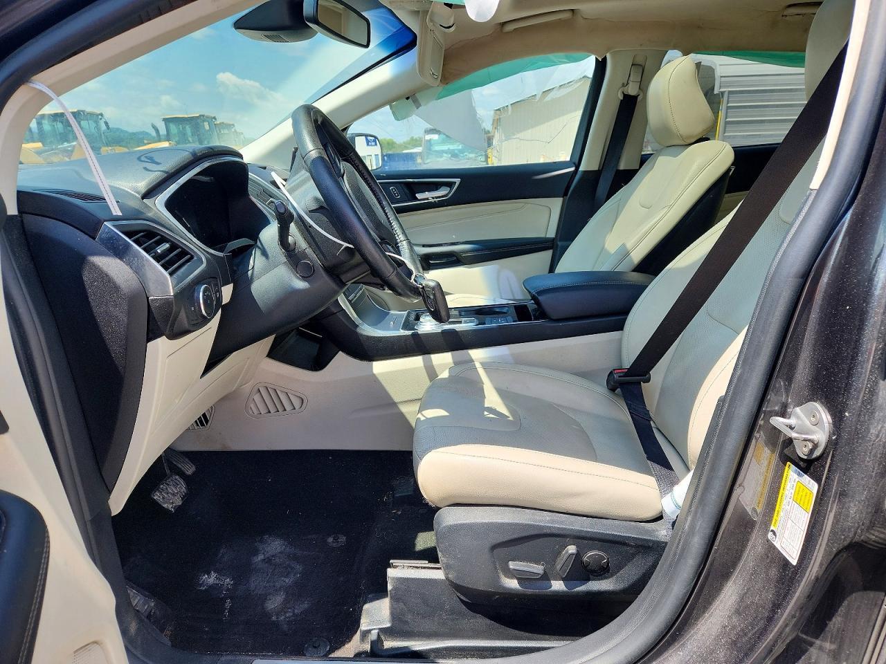 2020 Ford Edge Titanium - Фото 7