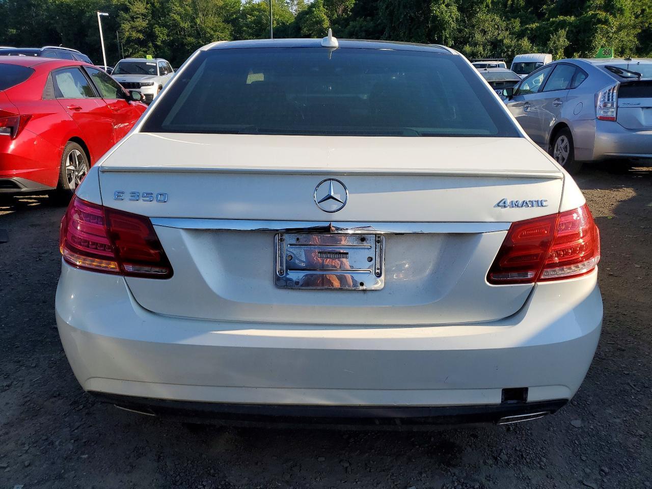 2011 Mercedes-Benz E 350 4Matic - Фото 6