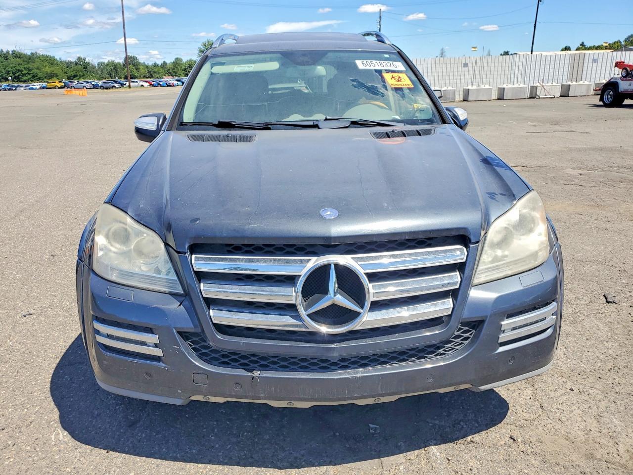 2010 Mercedes-Benz Gl 550 4Matic - Image 5