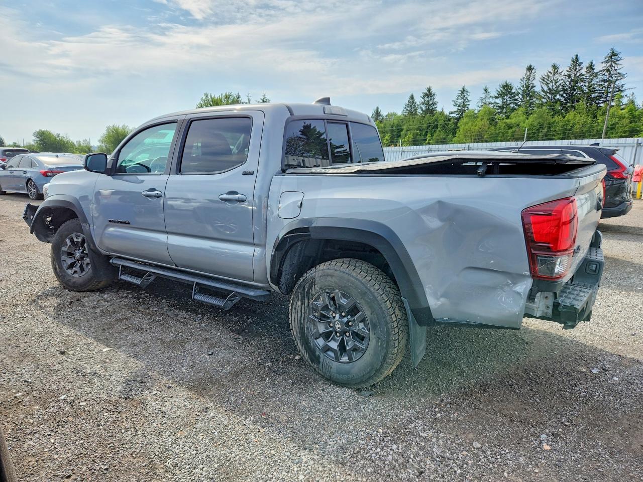 2021 Toyota Tacoma Sr V6 - Фото 2