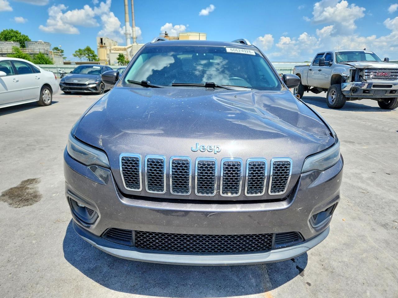 2019 Jeep Cherokee Latitude Plus - Фото 5