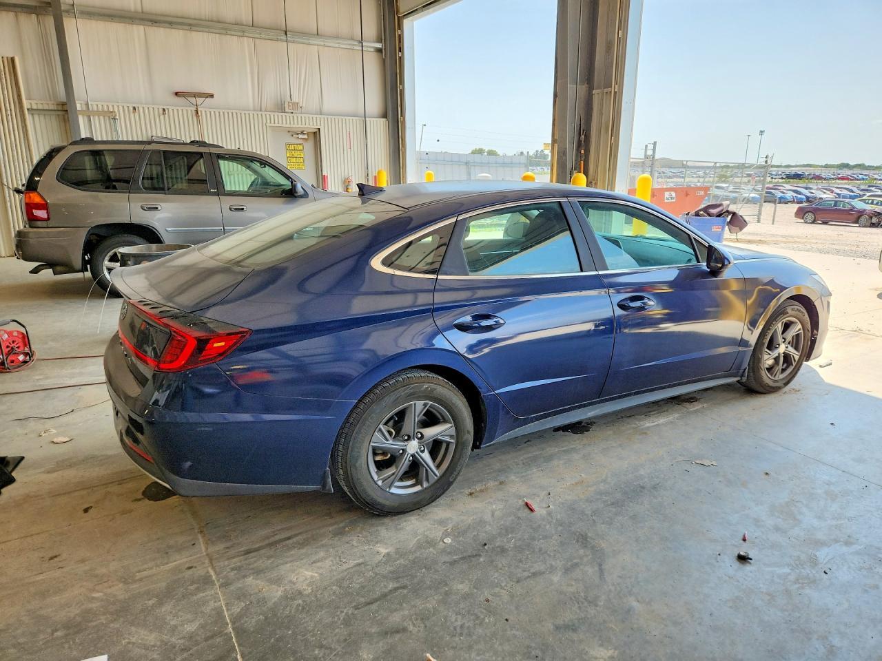 2021 Hyundai Sonata Se - Image 3