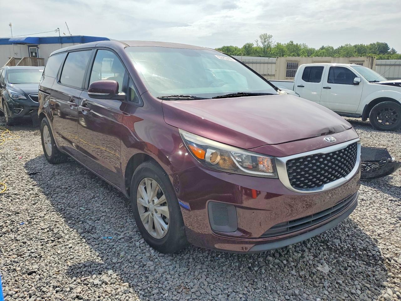 2017 Kia Sedona Lx - Фото 4