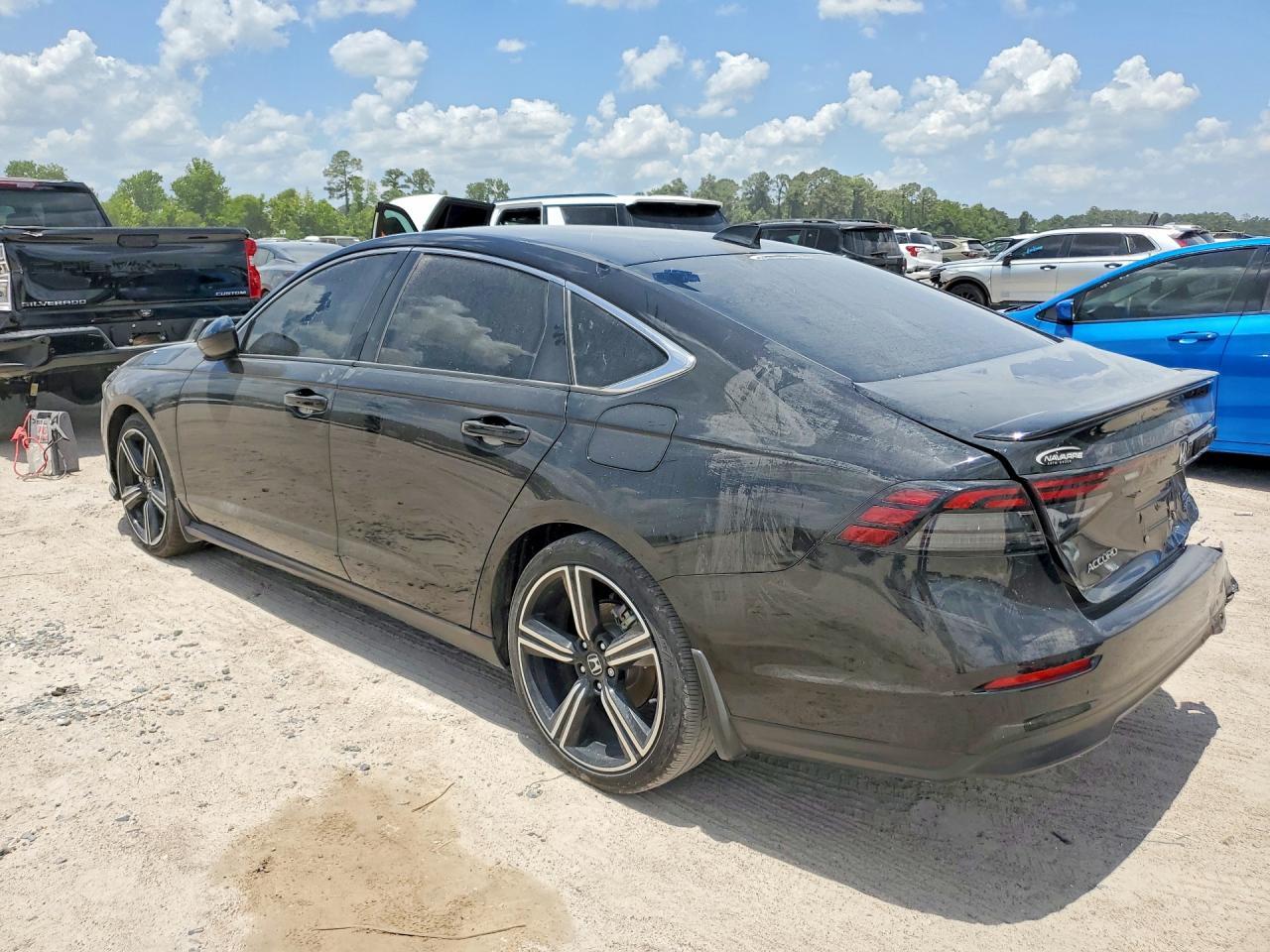 2025 Honda Accord Hybrid Sport - Фото 2