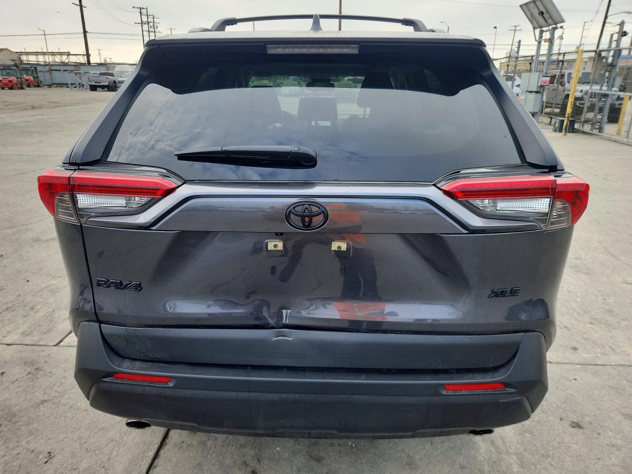 2025 Toyota Rav4 Xle Premium - Фото 6