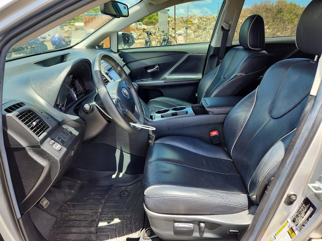 2013 Toyota Venza Le - Фото 7