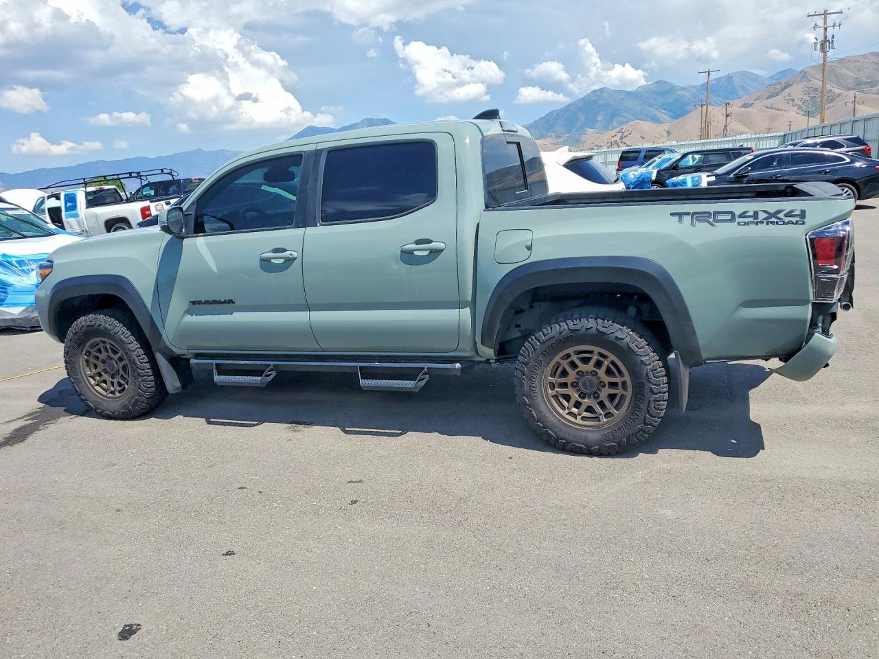 2023 Toyota Tacoma Trd Off-Road - Image 2