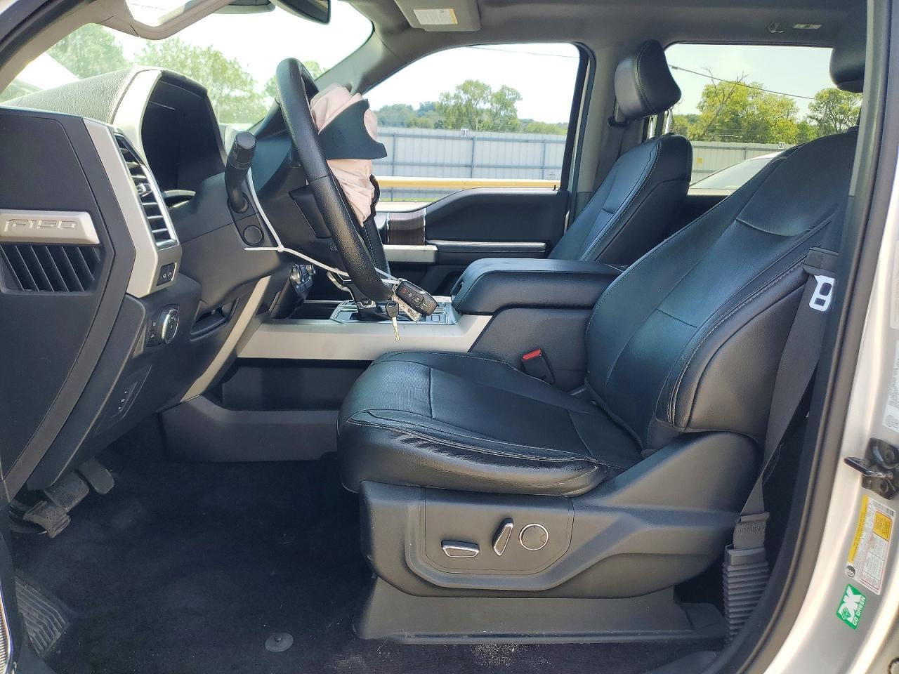 2015 Ford F150 Supercrew - Фото 7