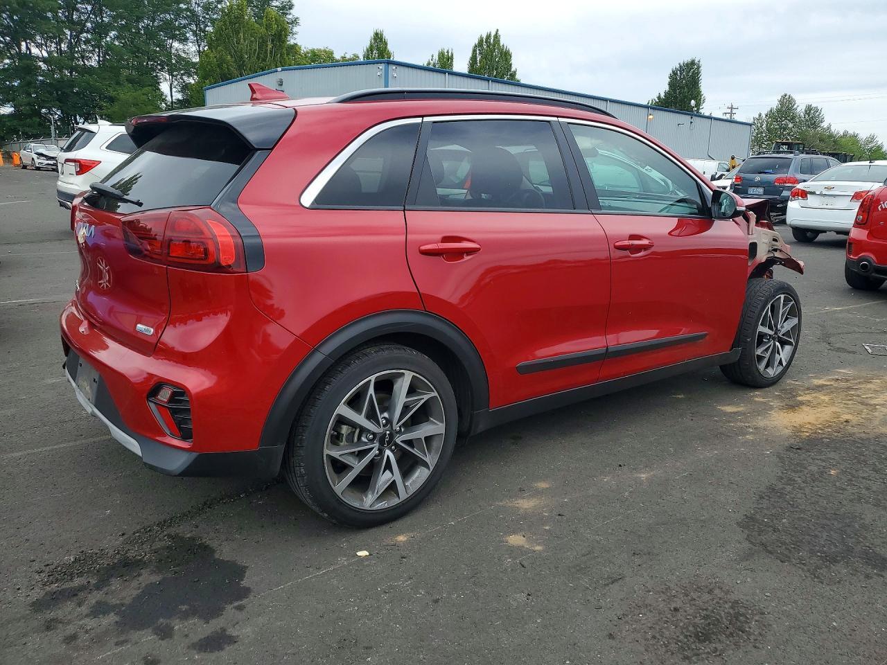2022 Kia Niro Touring Special Edition - Image 3