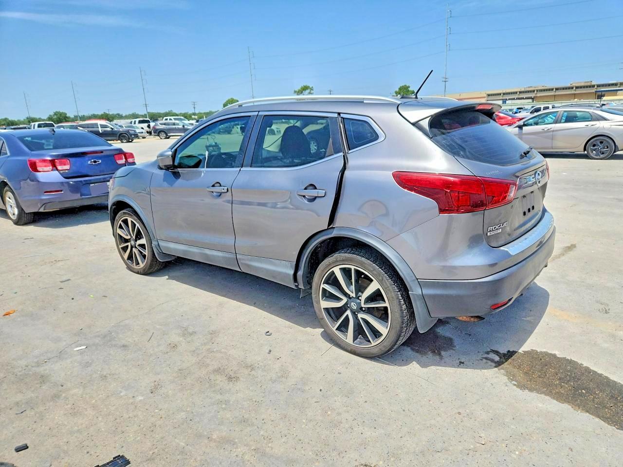 2017 Nissan Rogue Sport Sl - Фото 2
