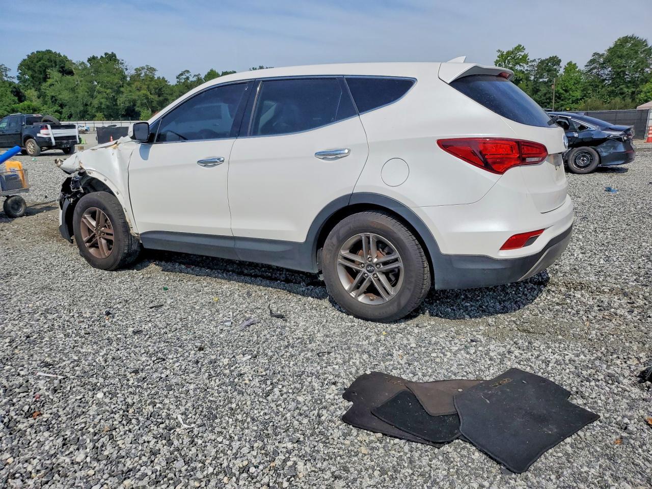 2017 Hyundai Santa Fe Sport 2.4L - Фото 2
