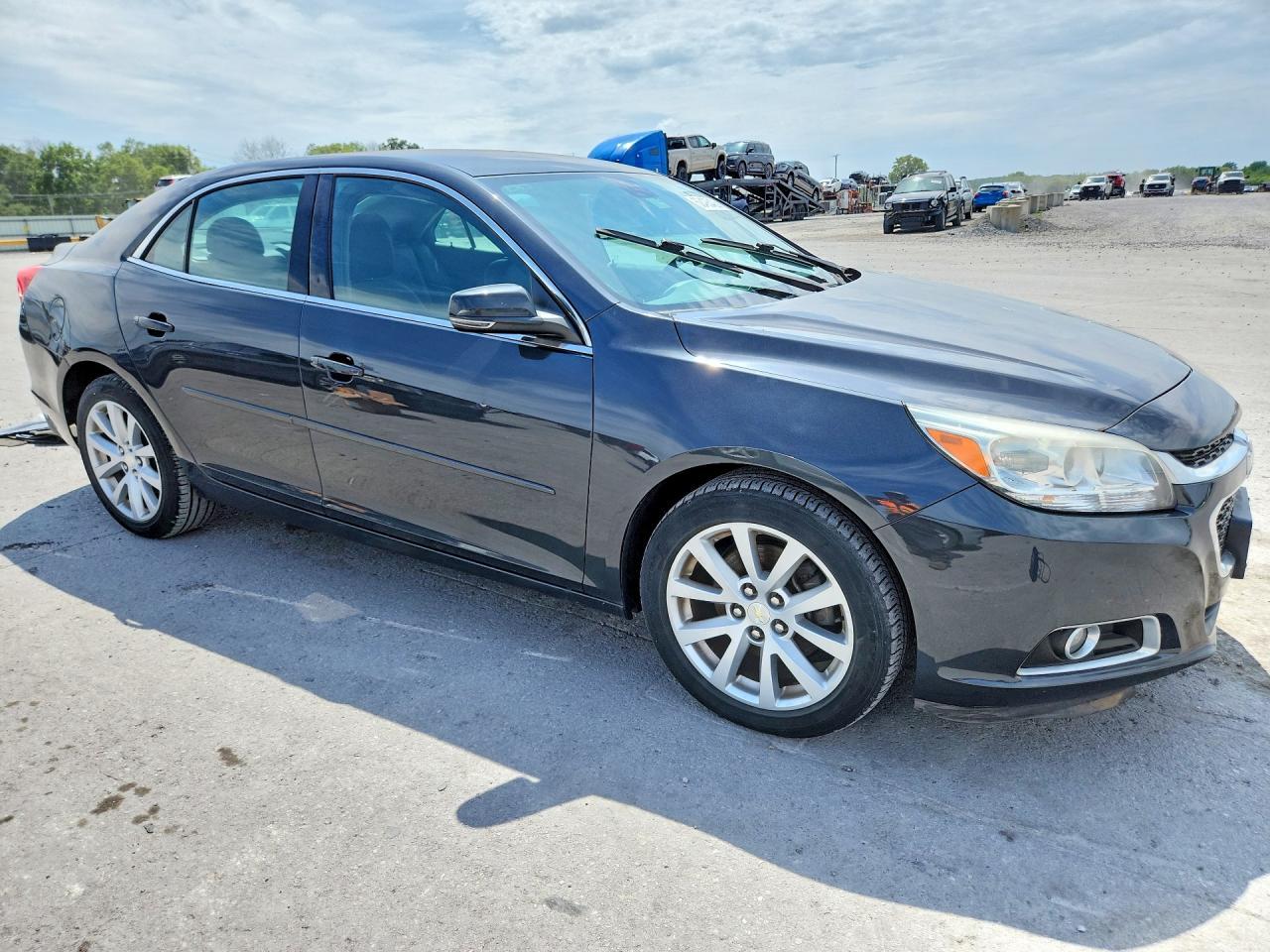 2015 Chevrolet Malibu 2Lt - Фото 4