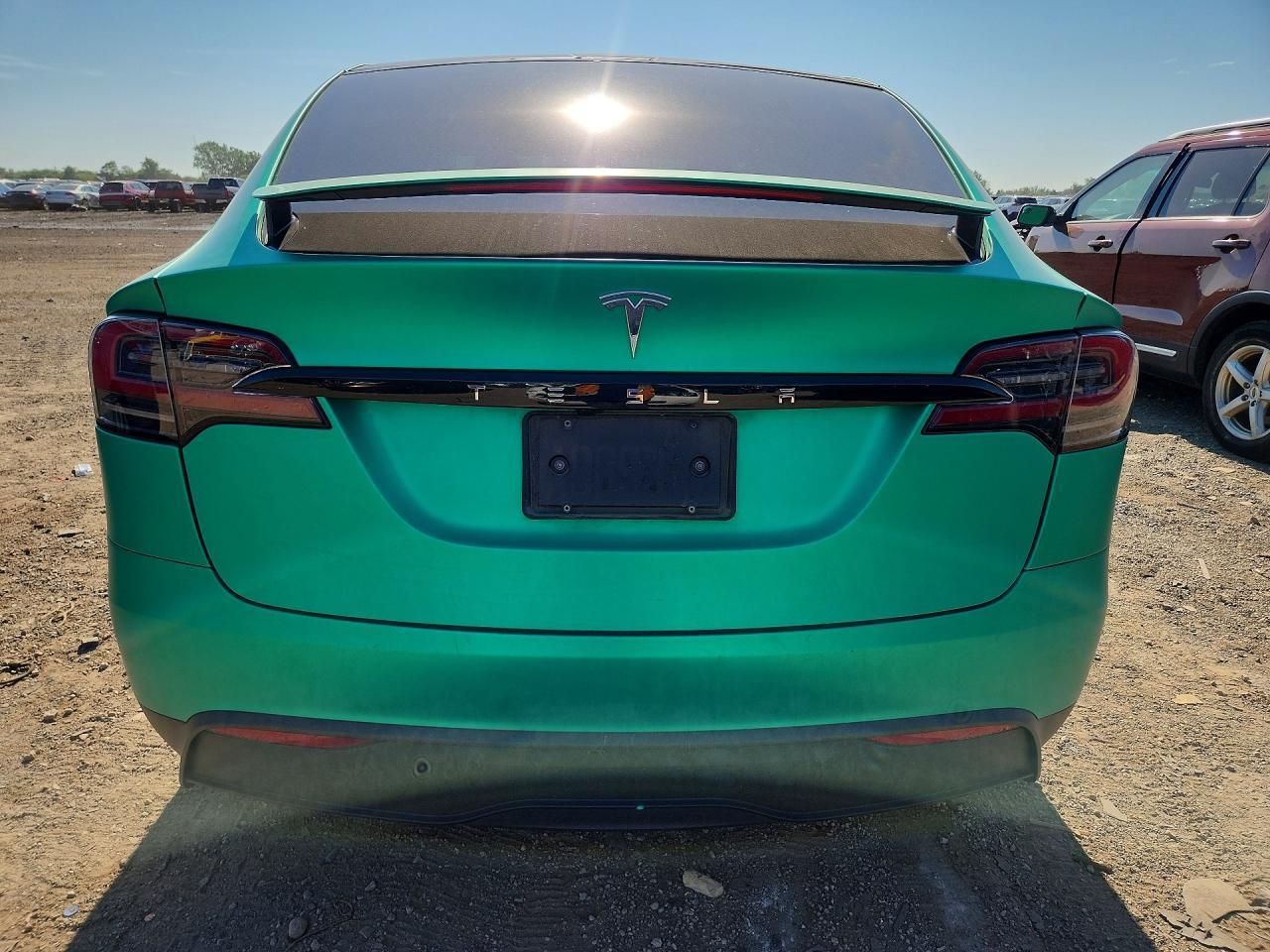 2024 Tesla Model X - Фото 6