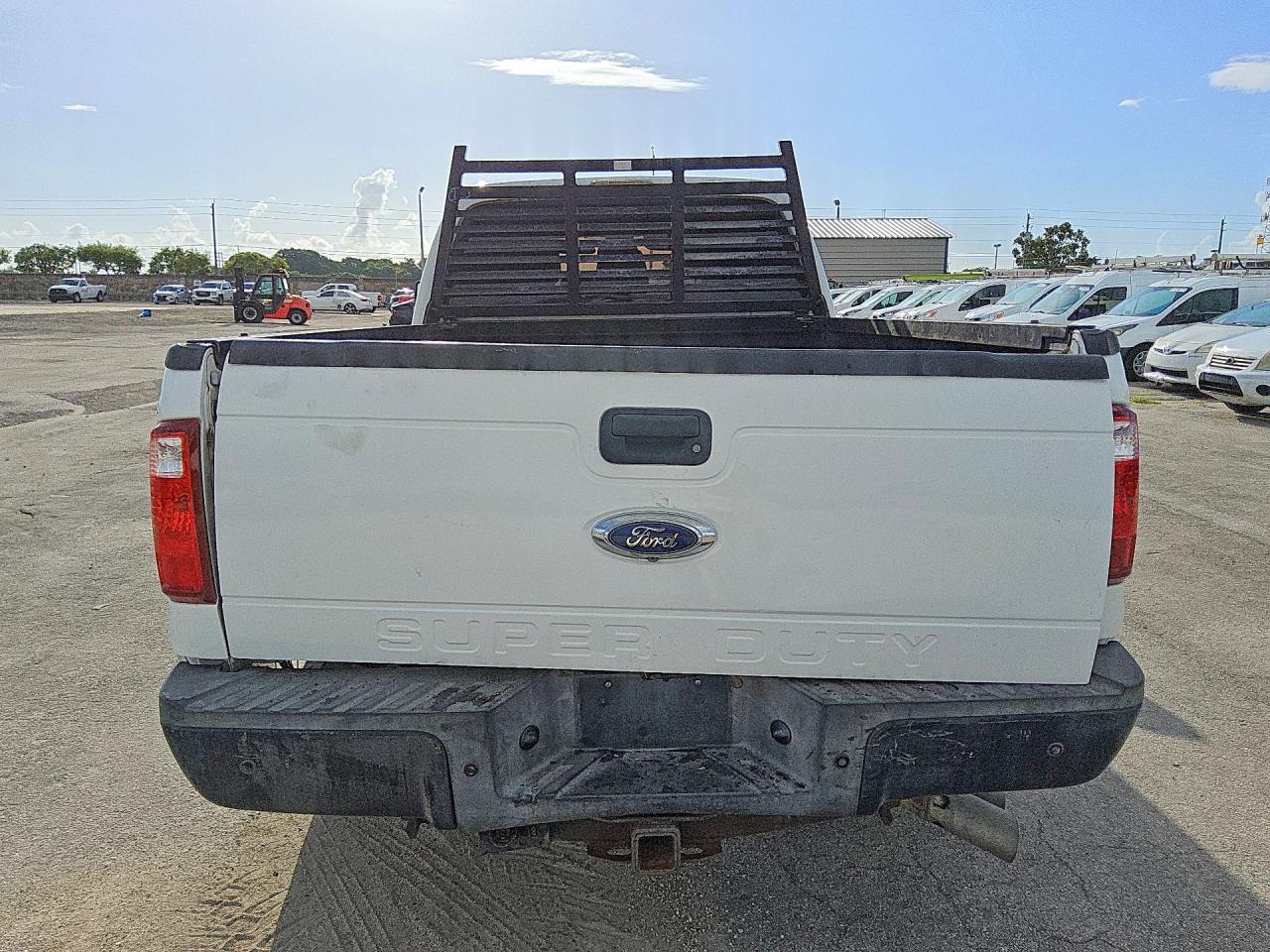 2015 Ford F250 Super Duty - Image 6