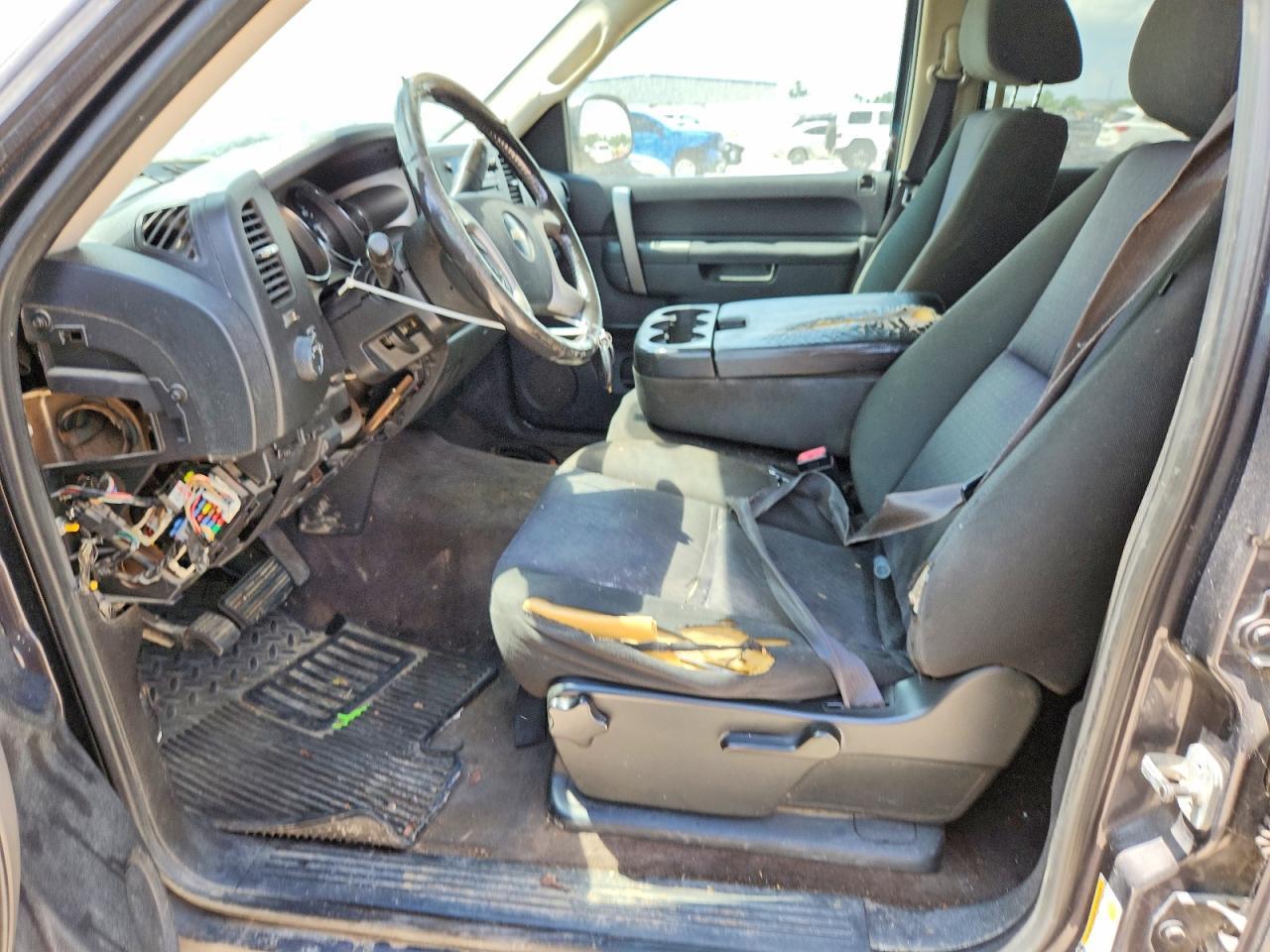 2010 Chevrolet Silverado C1500 Lt - Image 7