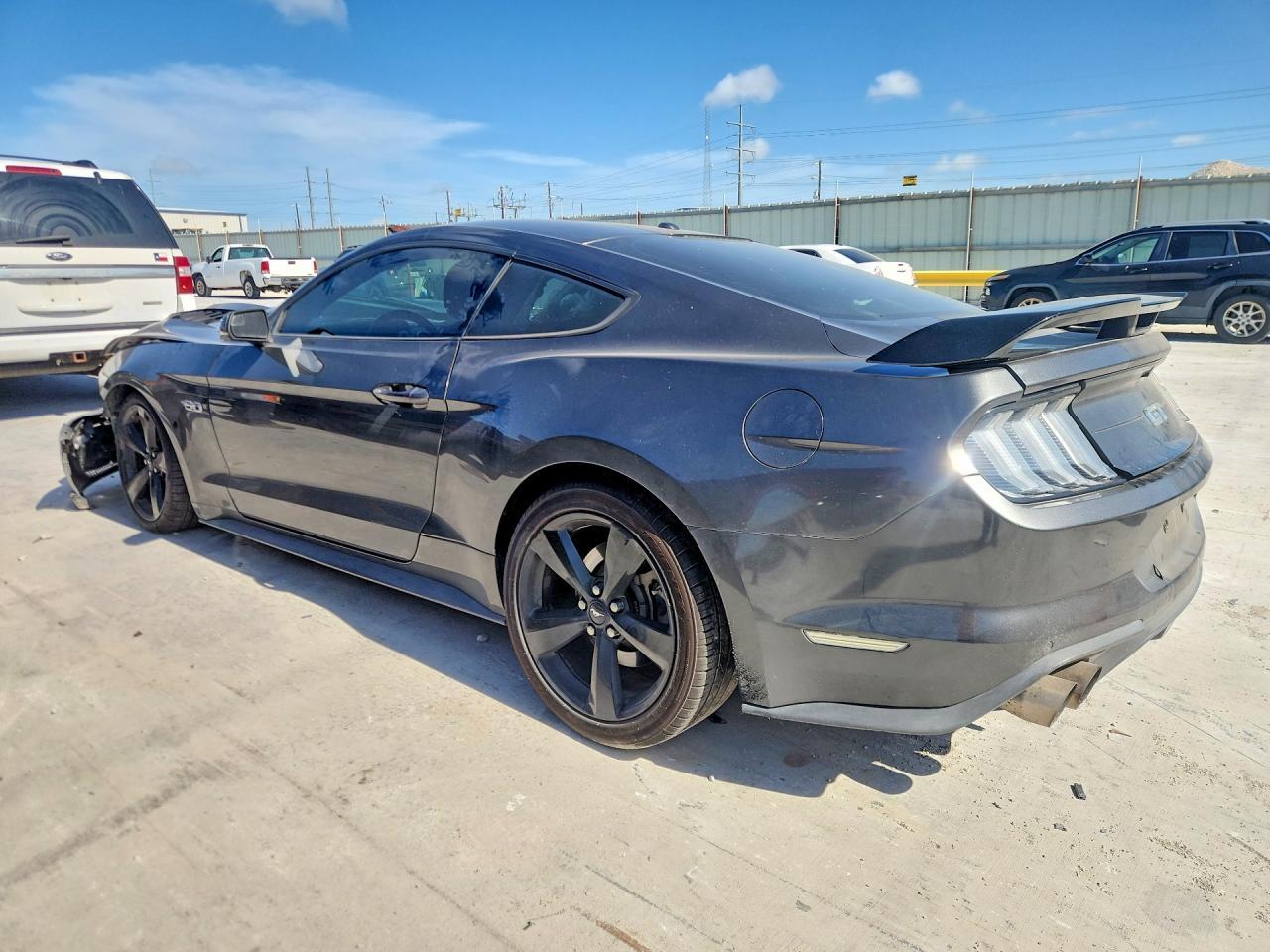 2018 Ford Mustang Gt - Фото 2