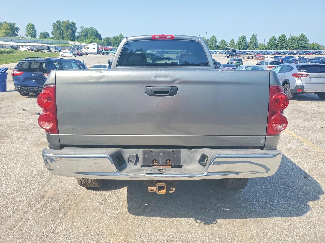 2008 Dodge Ram 2500 St - Фото 6