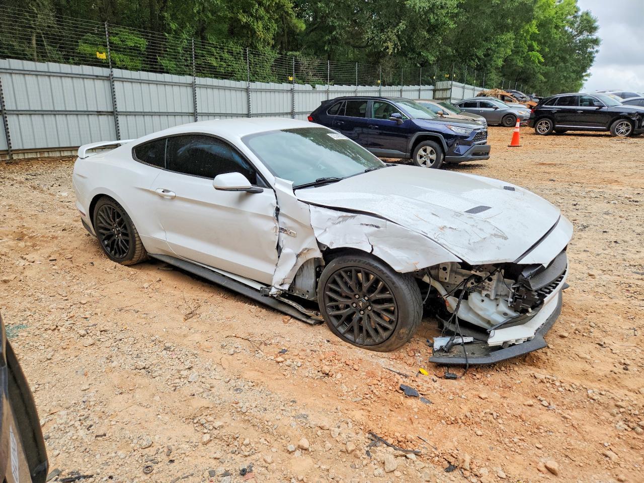 2019 Ford Mustang Gt - Image 4