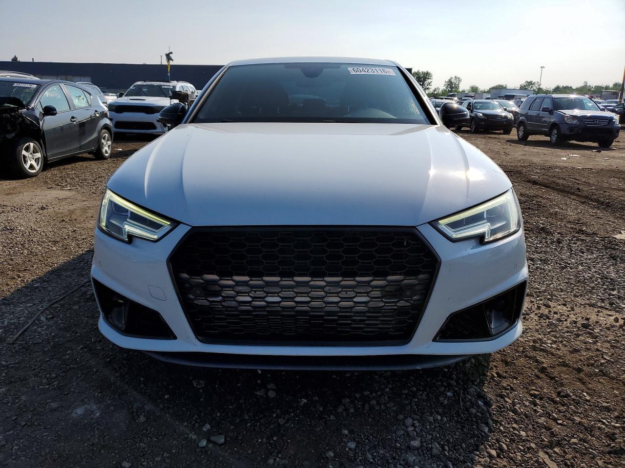 2019 Audi A4 Premium Plus - Image 5