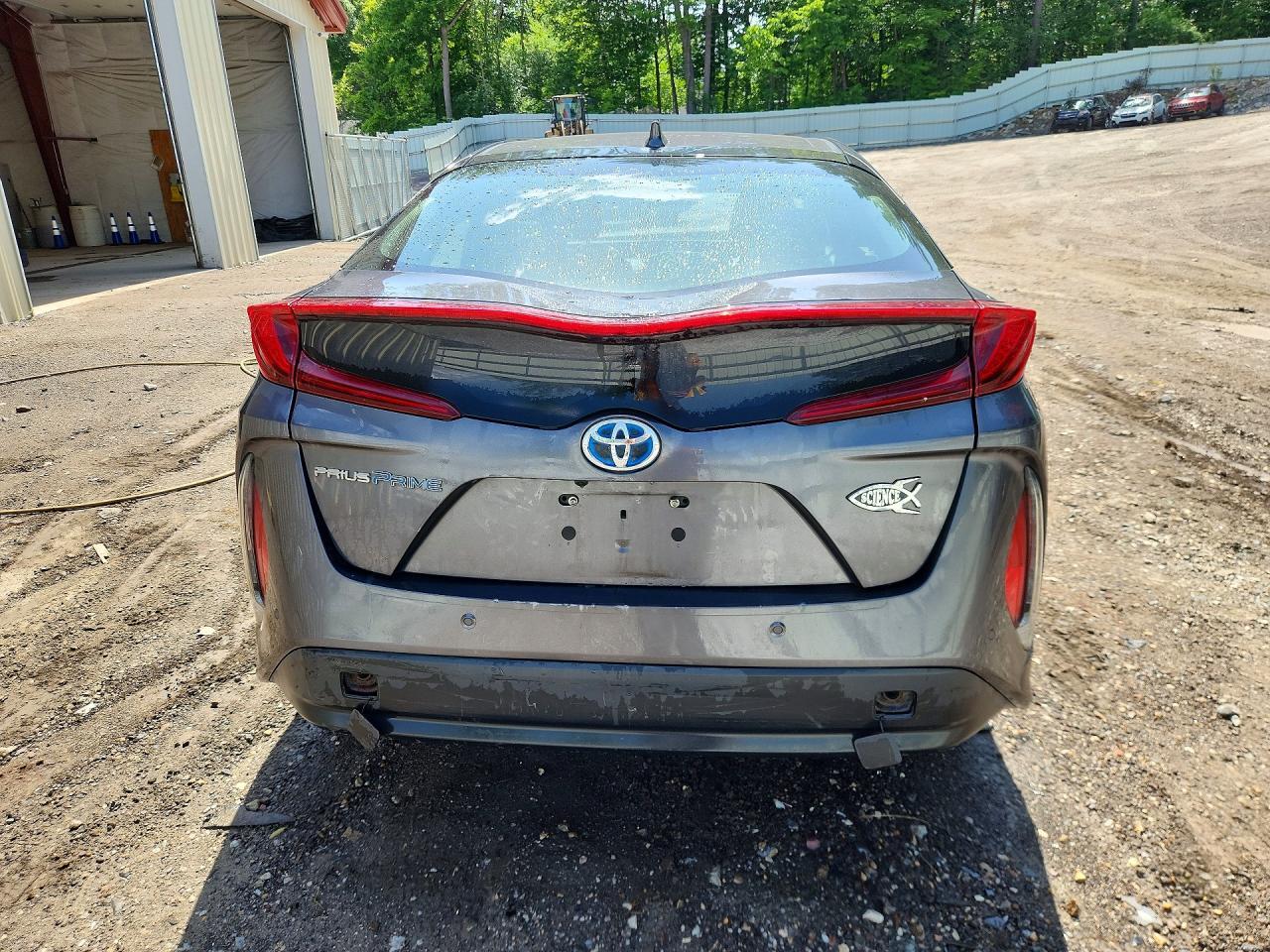 2017 Toyota Prius Prime Advanced - Фото 6