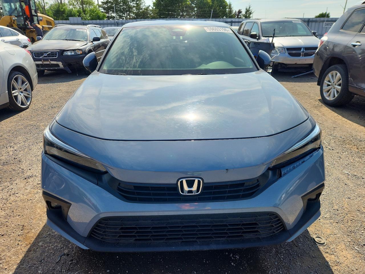 2022 Honda Civic Touring - Image 5