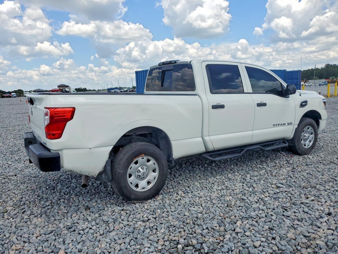 2021 Nissan Titan Xd S - Фото 3
