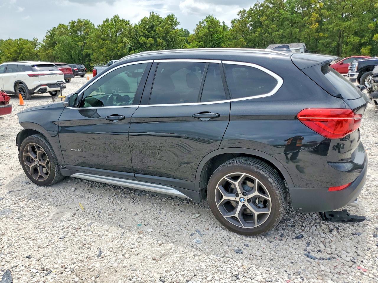 2018 BMW X1 Sdrive28I - Фото 2