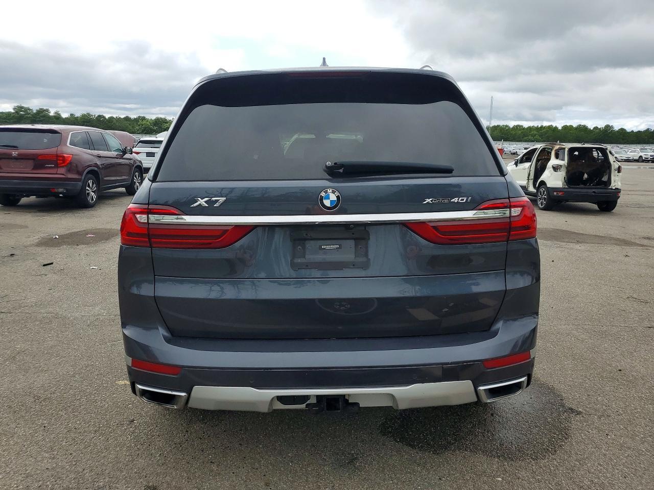 2021 BMW X7 xDrive40I - Image 6